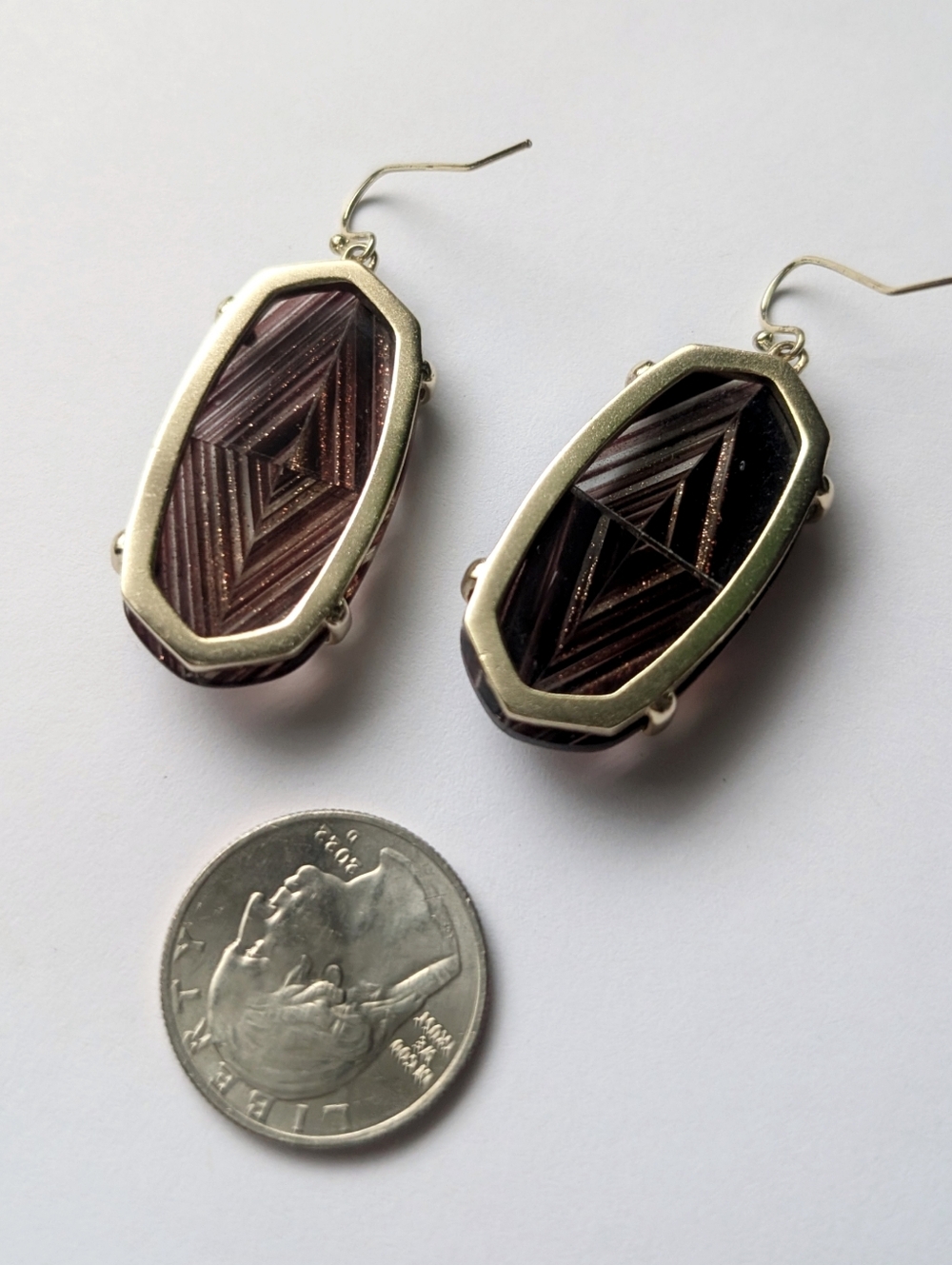 Kendra Scott Esme Gold Drop Earrings in Brown Dusted Glass - Picture 4 of 5